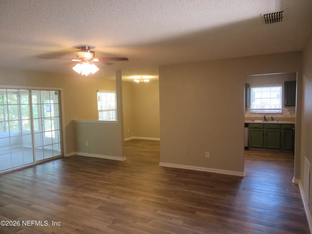 7728 Pikes Peak Drive Jacksonville FL 32244