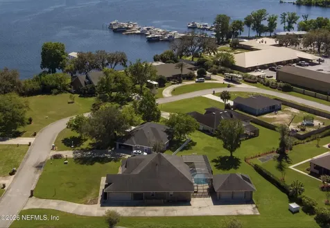 235 Crystal Cove Drive Palatka FL 32177