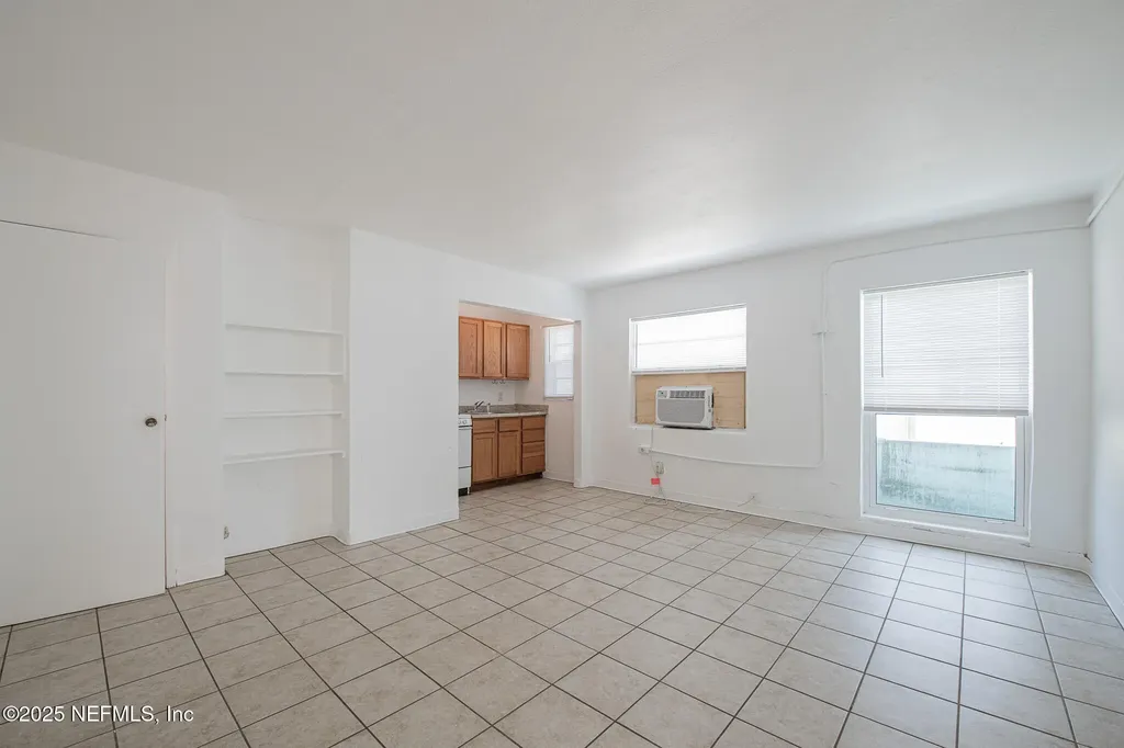 810 2nd Street N Jacksonville Beach FL 32250