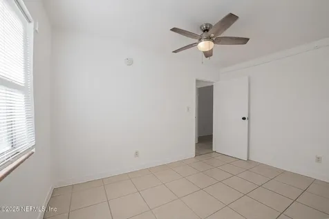 810 2nd Street N Jacksonville Beach FL 32250