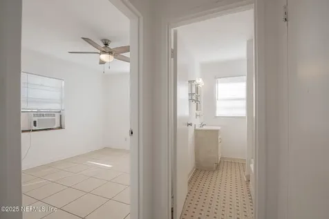 810 2nd Street N Jacksonville Beach FL 32250