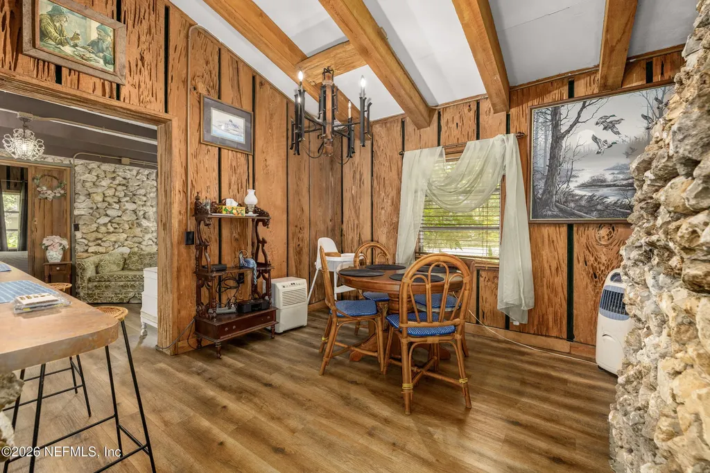 24900 NE 147 Place Salt Springs FL 32134