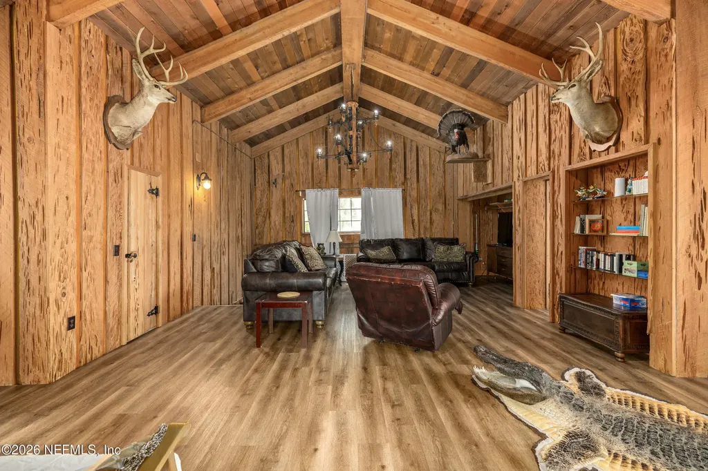 24900 NE 147 Place Salt Springs FL 32134