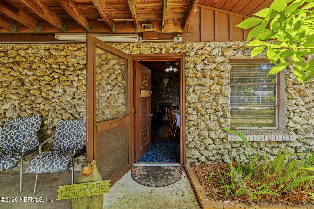 24900 NE 147 Place Salt Springs FL 32134