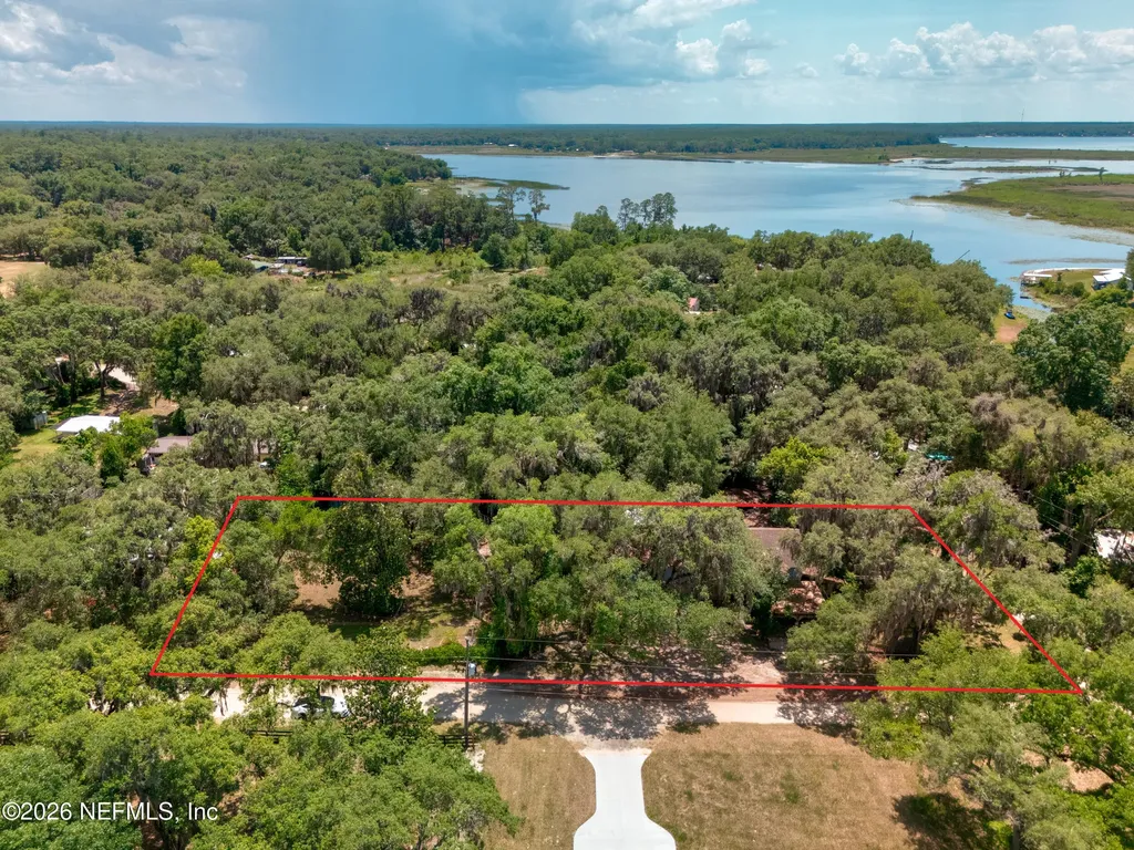 24900 NE 147 Place Salt Springs FL 32134
