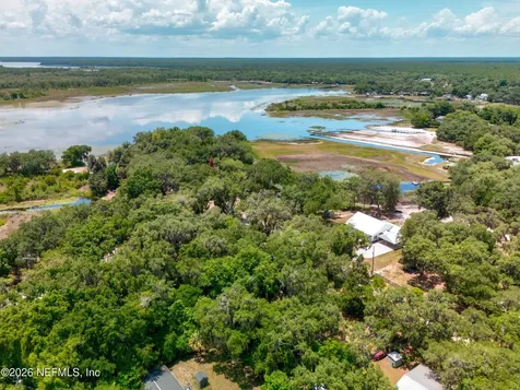 24900 NE 147 Place Salt Springs FL 32134