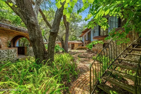 24900 NE 147 Place Salt Springs FL 32134