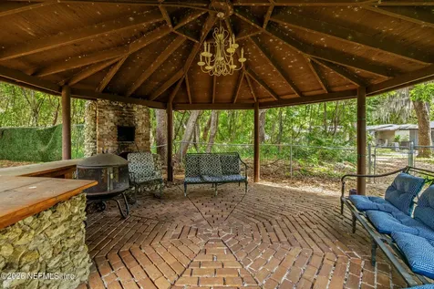 24900 NE 147 Place Salt Springs FL 32134