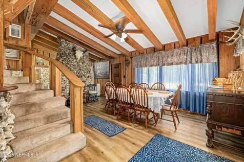 24900 NE 147 Place Salt Springs FL 32134