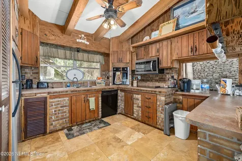 24900 NE 147 Place Salt Springs FL 32134
