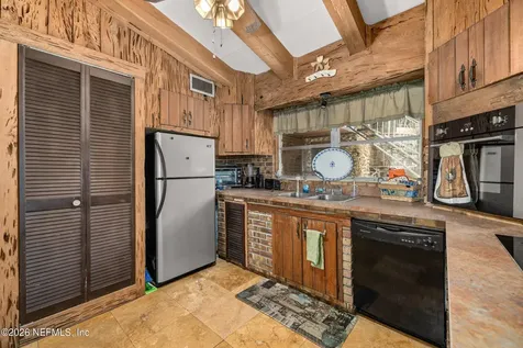 24900 NE 147 Place Salt Springs FL 32134