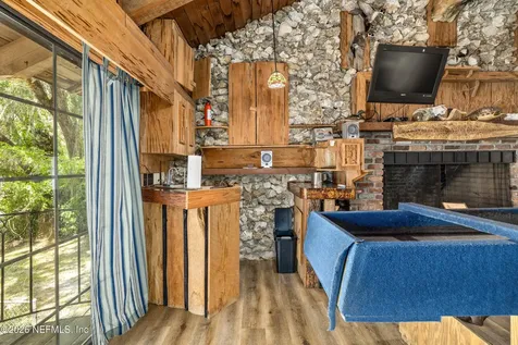 24900 NE 147 Place Salt Springs FL 32134