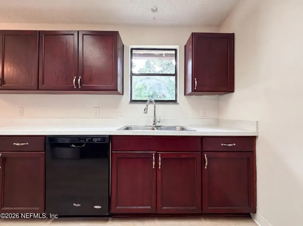 8510 Mcneill Road Jacksonville FL 32244