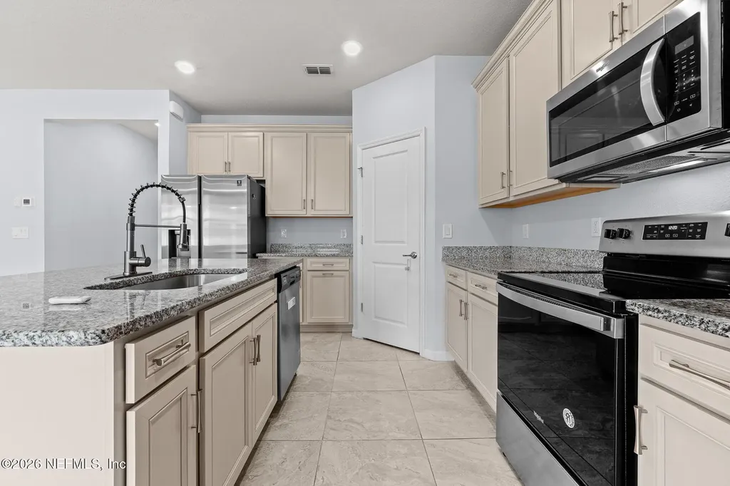 14407 Spring Light Circle Jacksonville FL 32226