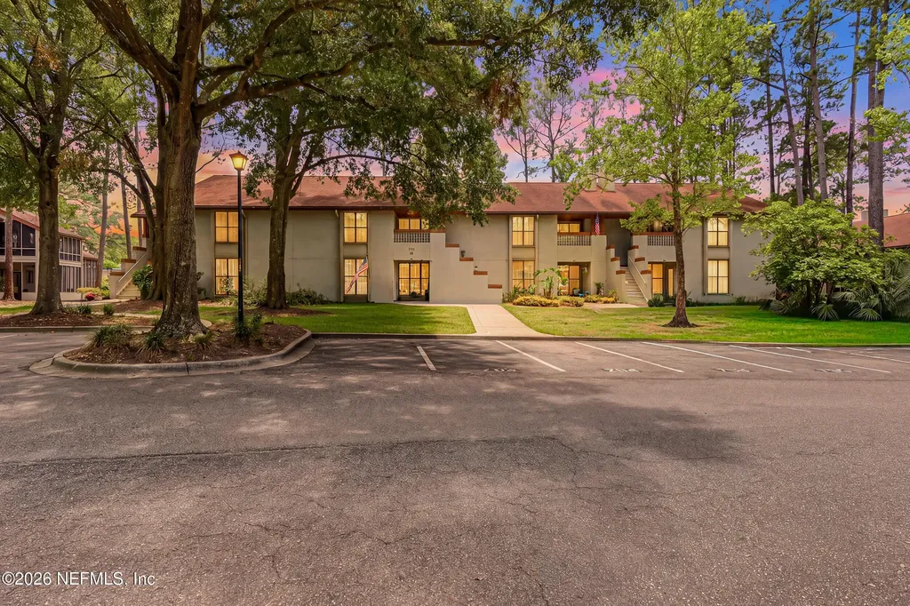 704 Wood Hill Drive Jacksonville FL 32256