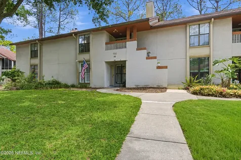 704 Wood Hill Drive Jacksonville FL 32256
