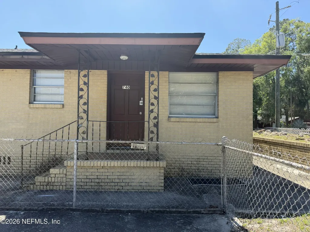740 Ernona Street Jacksonville FL 32205