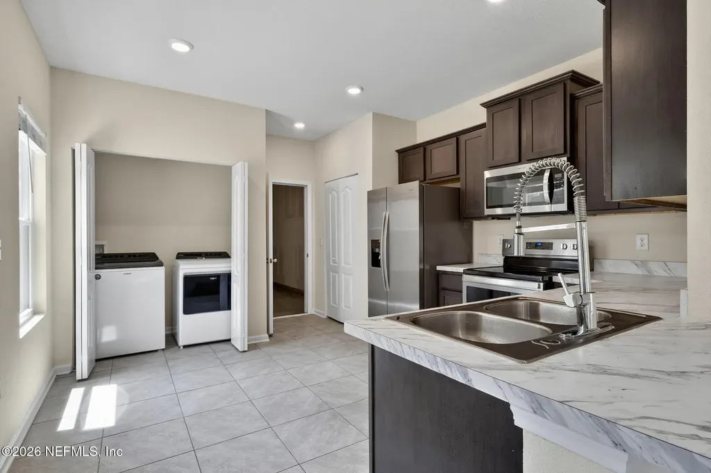 7759 Legacy Trail Jacksonville FL 32256