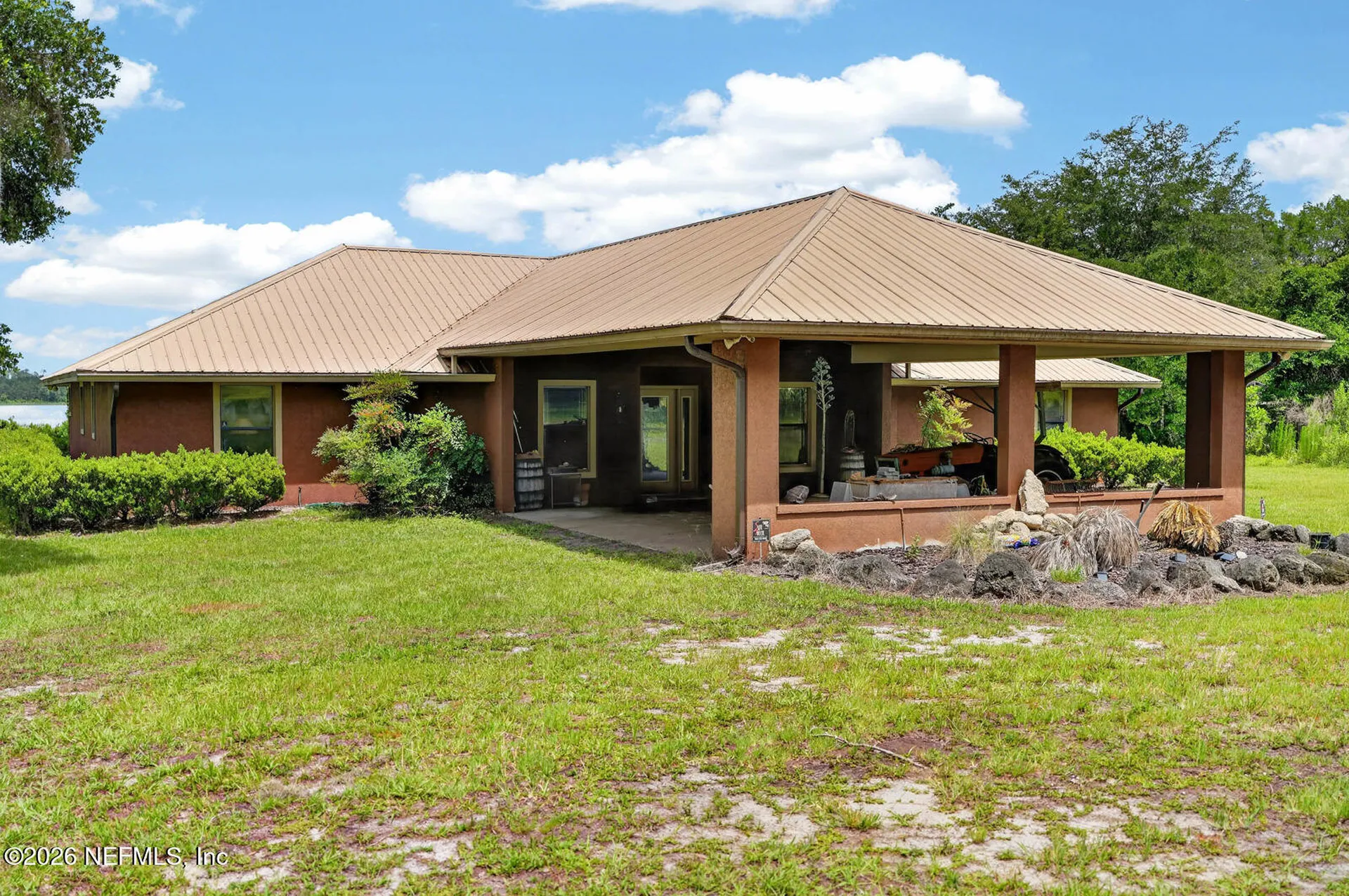 140 Lake Street Pomona Park FL 32181