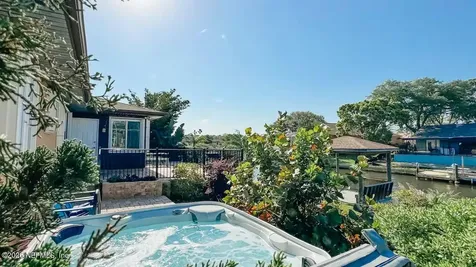 12 Collinson Court Palm Coast FL 32137