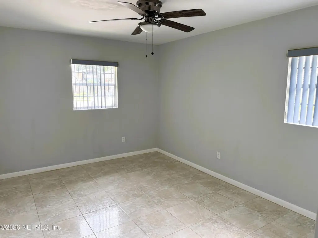 5410 Manfields Place Jacksonville FL 32207