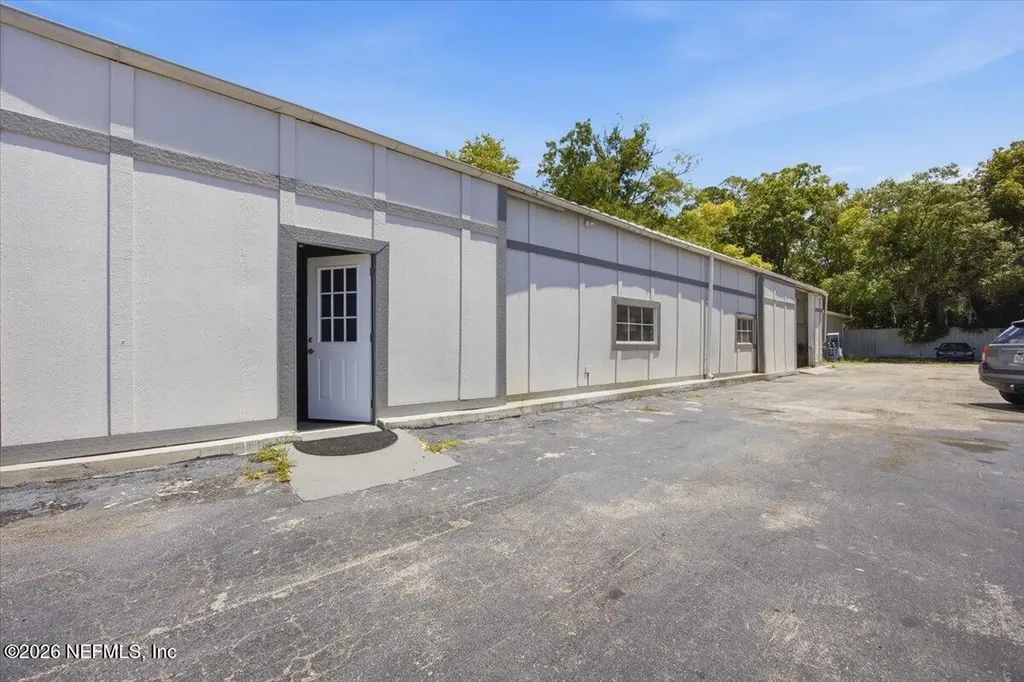 3545 St Augustine Road Jacksonville FL 32207