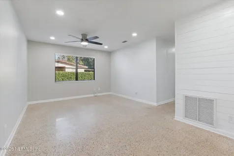 863 Westgate Drive Jacksonville FL 32221