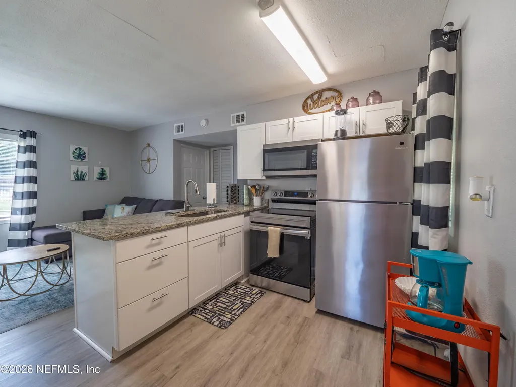 3637 E Eve Drive E Jacksonville FL 32246