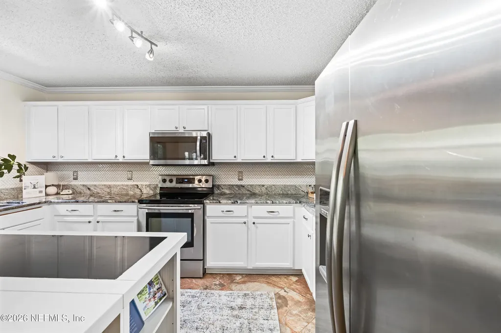 13469 Ashford Wood Court E Jacksonville FL 32218