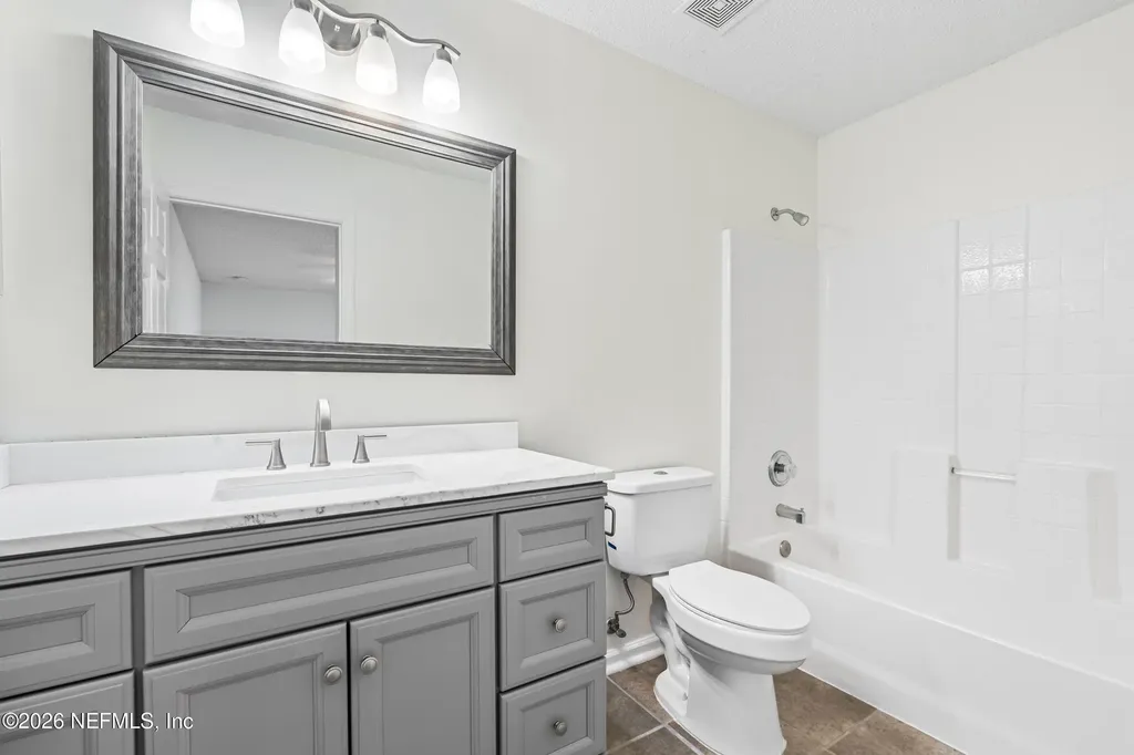13469 Ashford Wood Court E Jacksonville FL 32218
