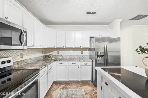 13469 Ashford Wood Court E Jacksonville FL 32218