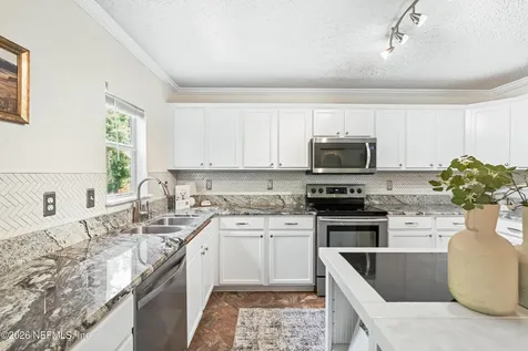 13469 Ashford Wood Court E Jacksonville FL 32218