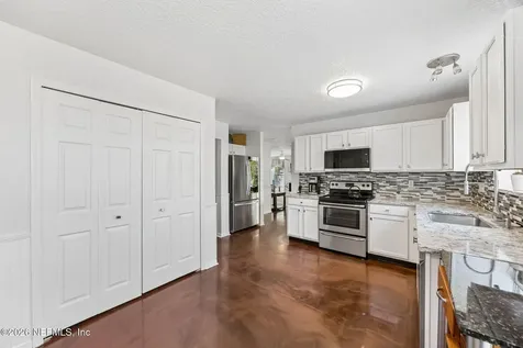 96291 Nassau Lakes Circle Fernandina Beach FL 32034