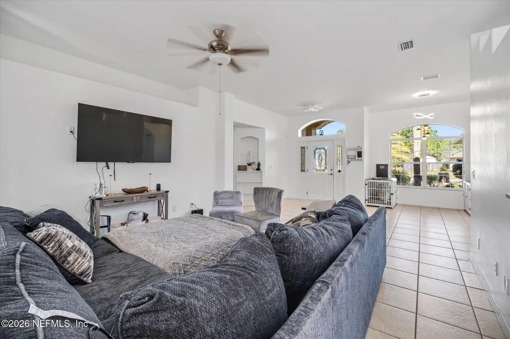 33 Red Clover Lane Palm Coast FL 32164