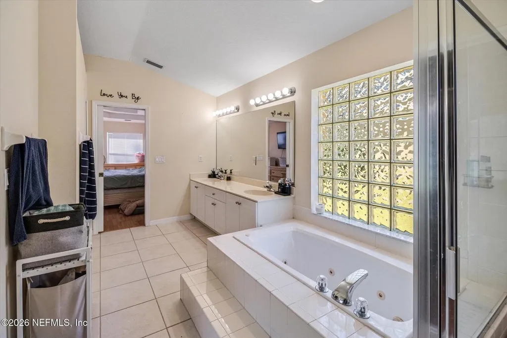 33 Red Clover Lane Palm Coast FL 32164
