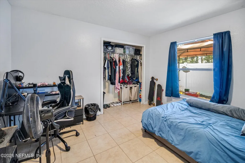 33 Red Clover Lane Palm Coast FL 32164