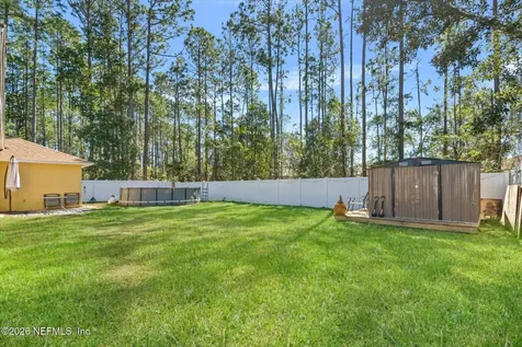 33 Red Clover Lane Palm Coast FL 32164