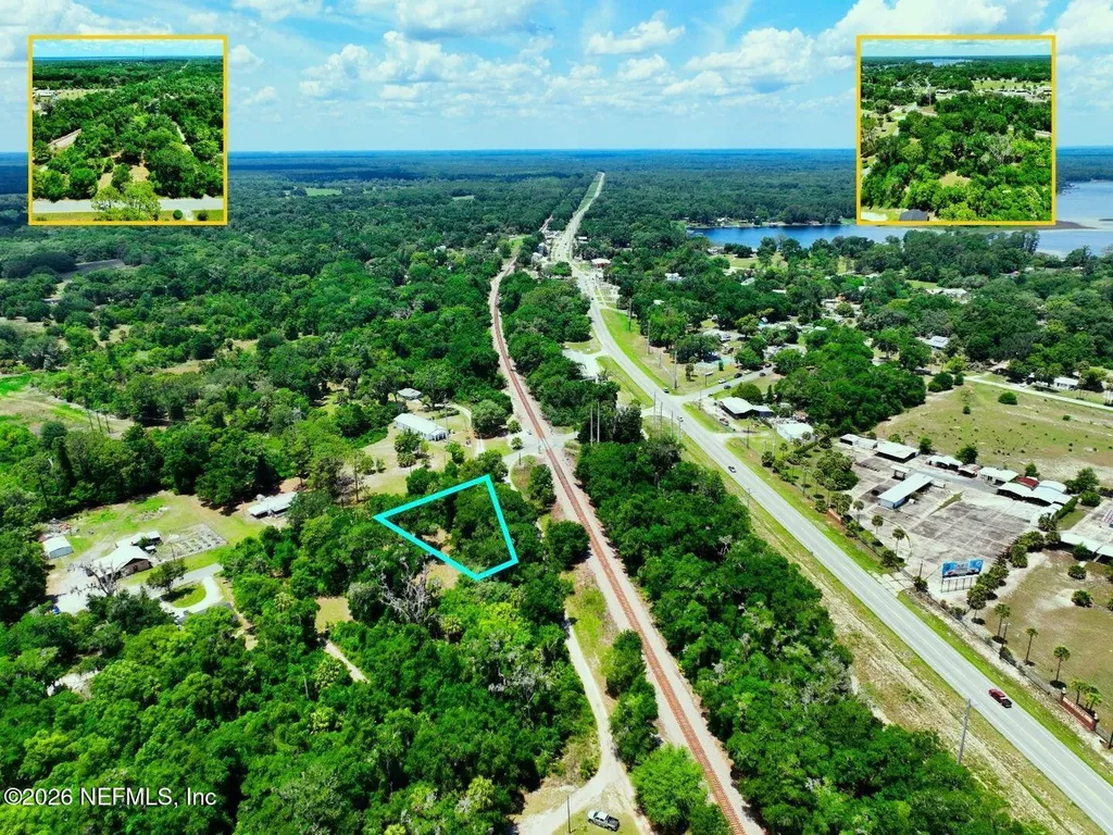 27 S Railroad Avenue Pomona Park FL 32181
