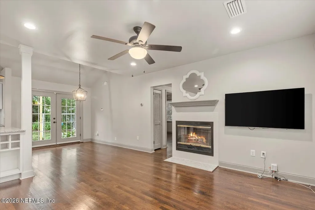 1273 Lechlade Circle Jacksonville FL 32205
