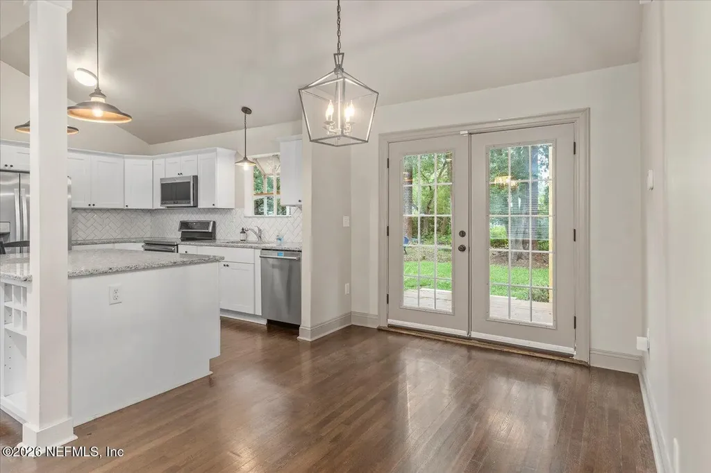 1273 Lechlade Circle Jacksonville FL 32205