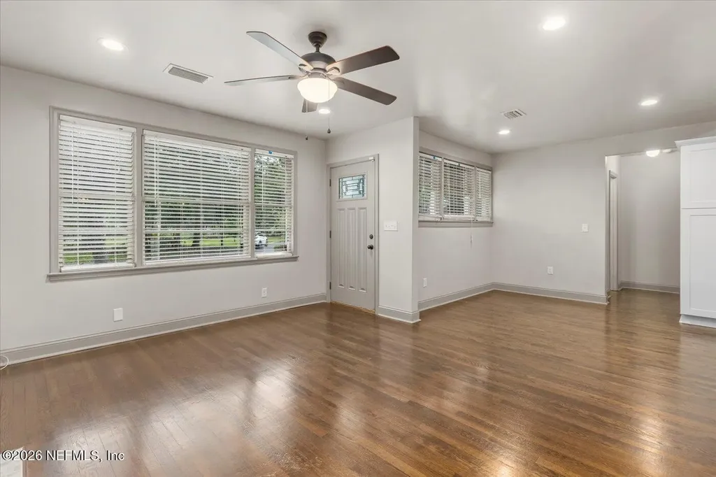 1273 Lechlade Circle Jacksonville FL 32205