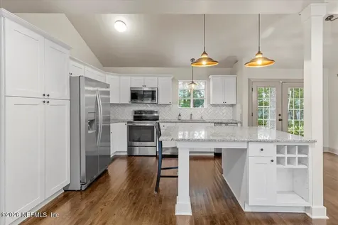 1273 Lechlade Circle Jacksonville FL 32205