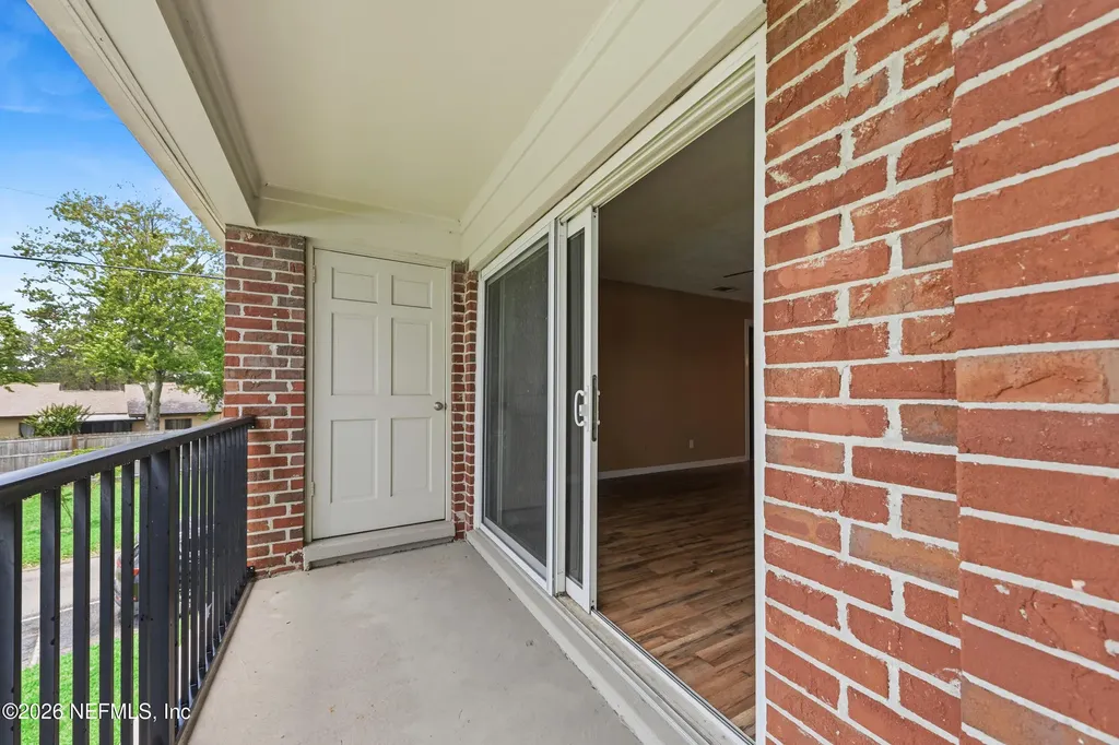 4915 Baymeadows Road Jacksonville FL 32217