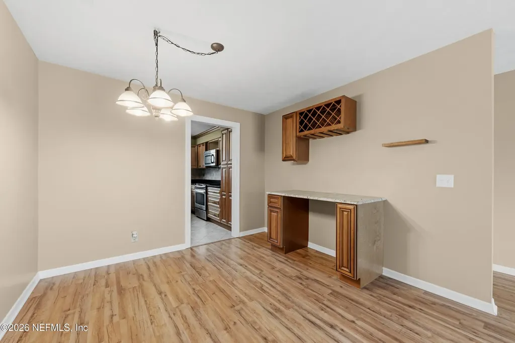 4915 Baymeadows Road Jacksonville FL 32217