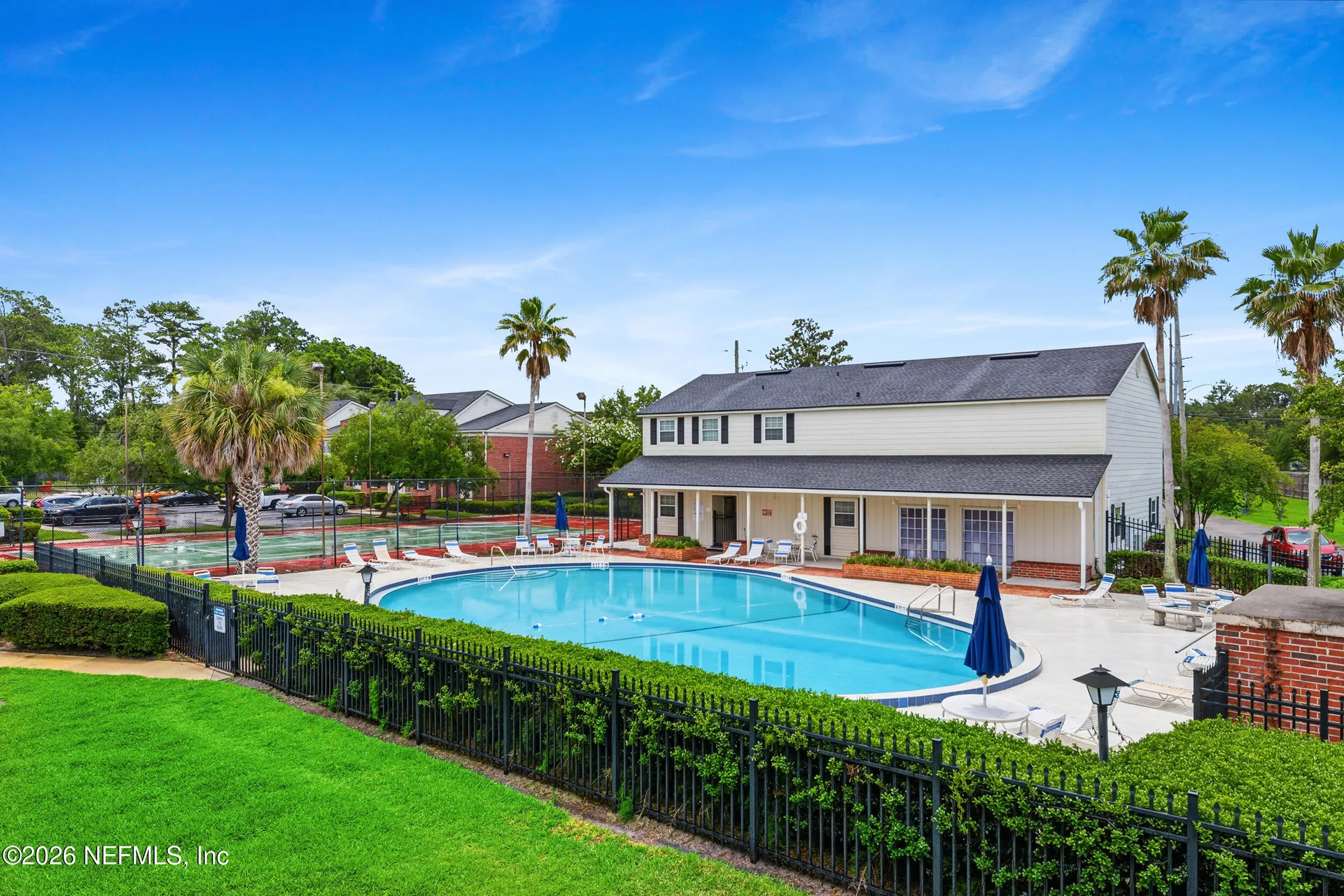 4915 Baymeadows Road Jacksonville FL 32217