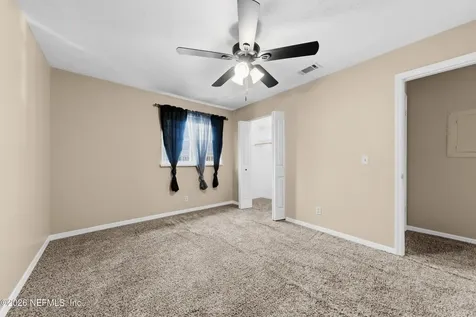 4915 Baymeadows Road Jacksonville FL 32217