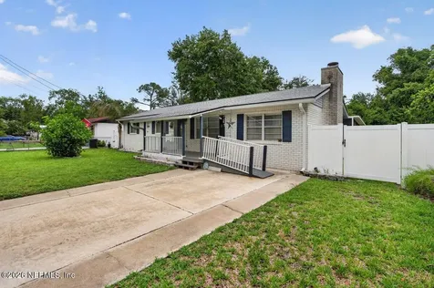 1208 Melrose Avenue Green Cove Springs FL 32043