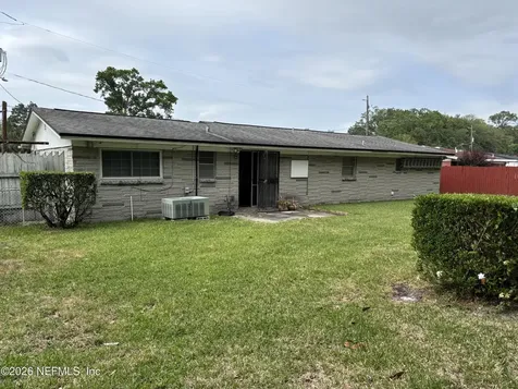 1644 Lessard Circle Jacksonville FL 32208