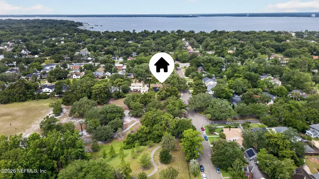 2405 Pineridge Road Jacksonville FL 32207