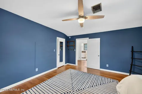 2405 Pineridge Road Jacksonville FL 32207